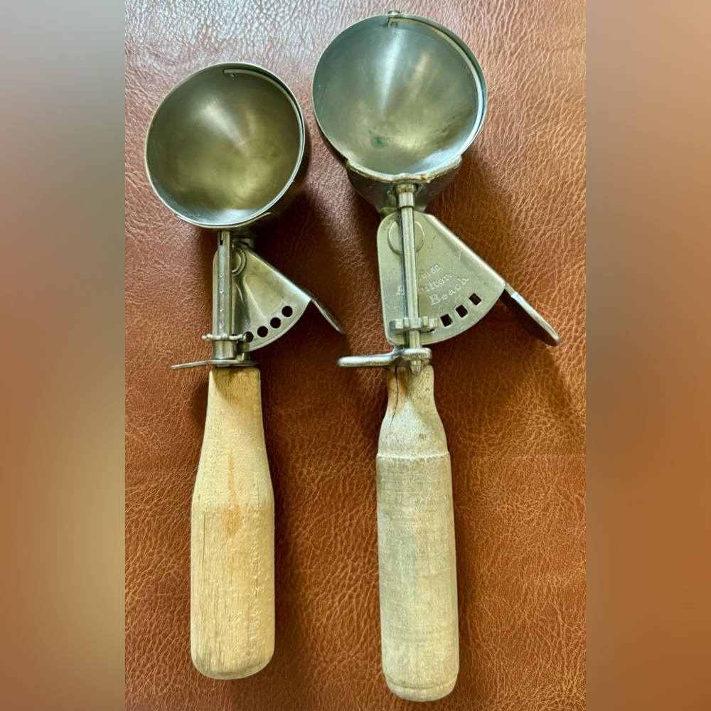 Vintage Metal Ice Cream Scoops with Wooden Handles set of two